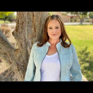 Meet your Posher, Karen